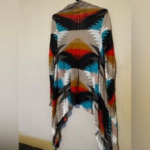 Aztec print hippie sweater with hanker chief hem